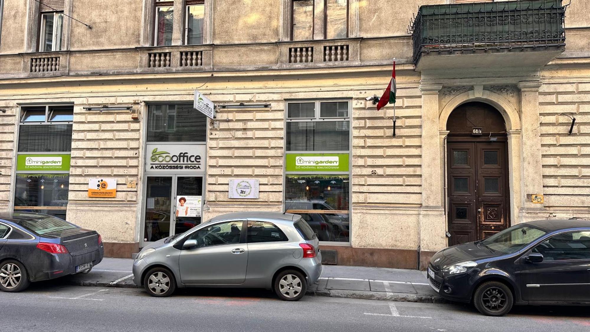 Home, Far Away From Home 2 Budapest Exterior photo